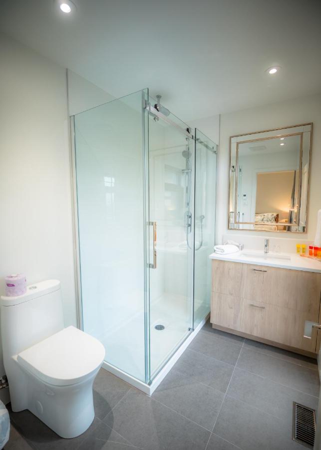 De La Montagne Coupée Mini-hôtel 4*